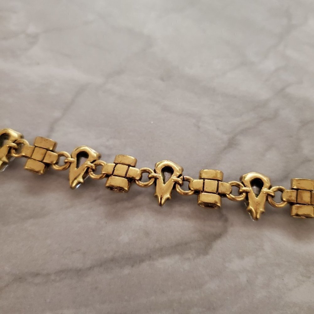 ✨ J.Crew Rhinestone Crystal Pyramid Distressed Antique Teardrop Bracelet ✨ - Picture 14 of 16